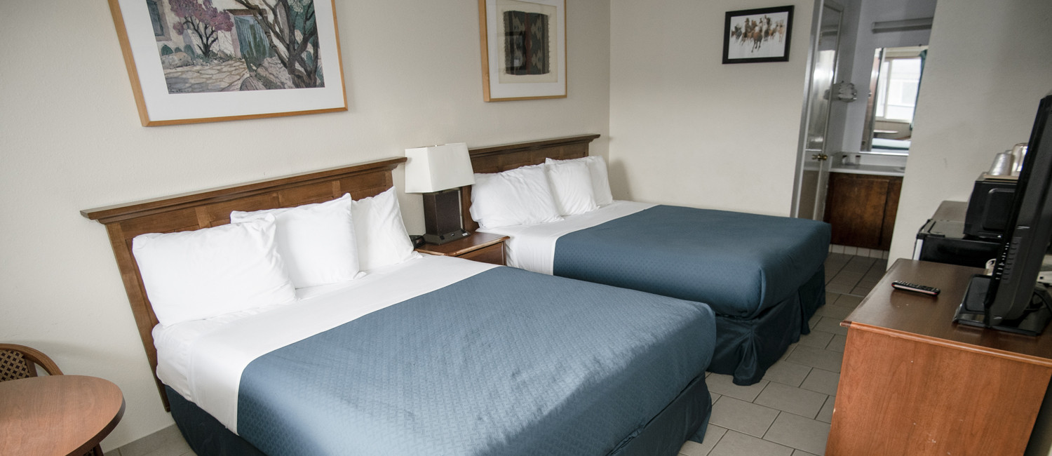 Stay In Comfortable Hotel Rooms While Visiting Crescent City Stay In Comfortable Hotel Rooms While Visiting Crescent City